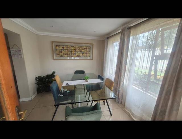 5 BEDROOM HOUSE FOR SALE IN FLORIDA